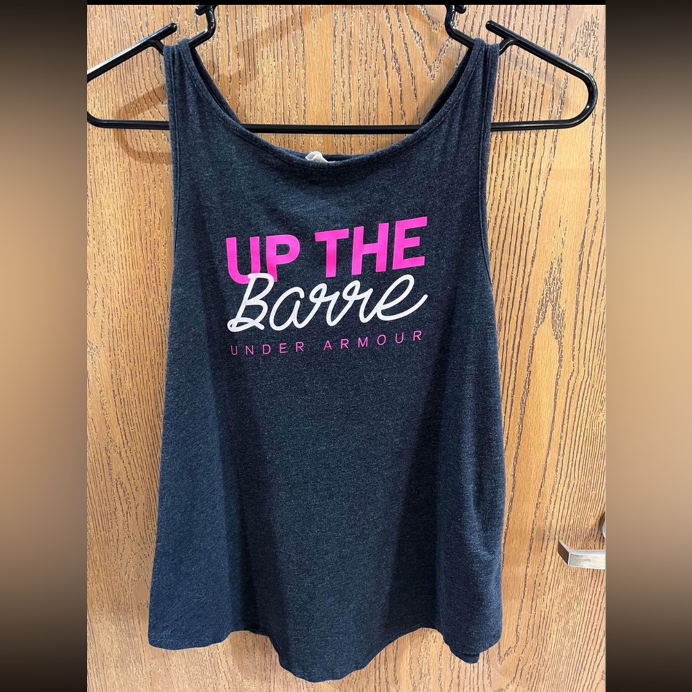 UNDER ARMOUR TANK TOP SIZE S